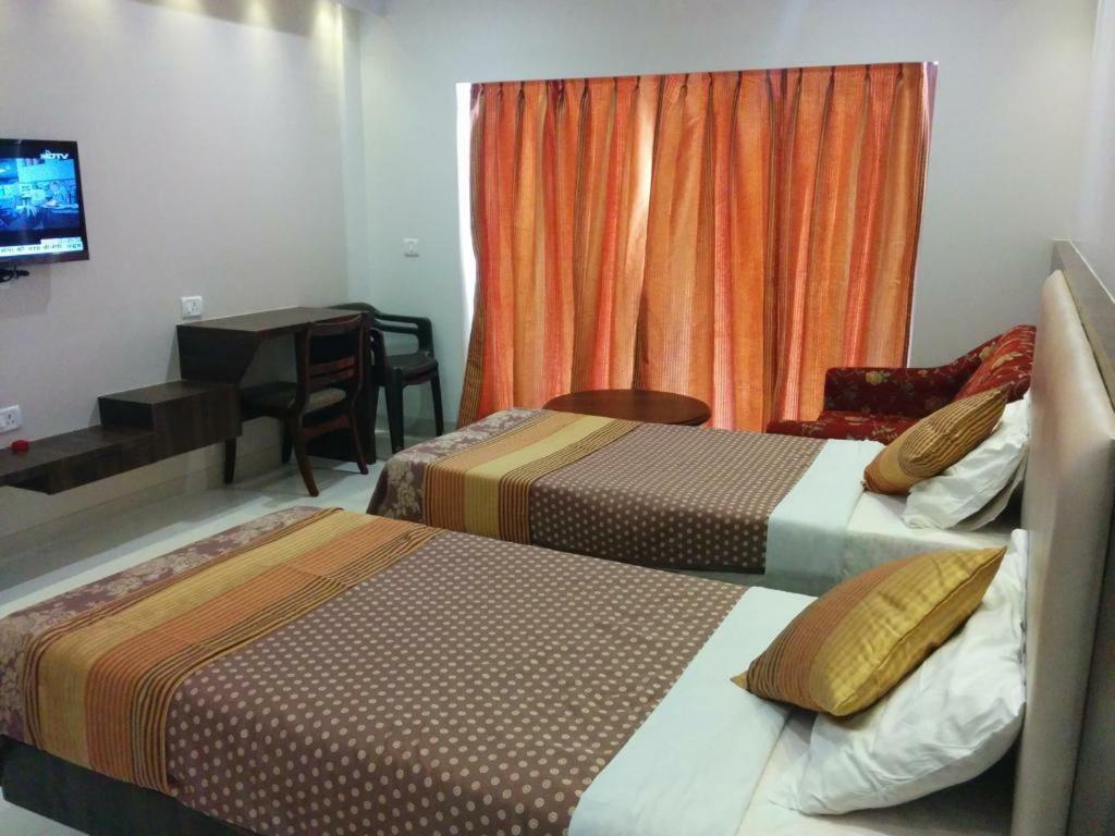 Usha Ascot Otel Matheran Dış mekan fotoğraf