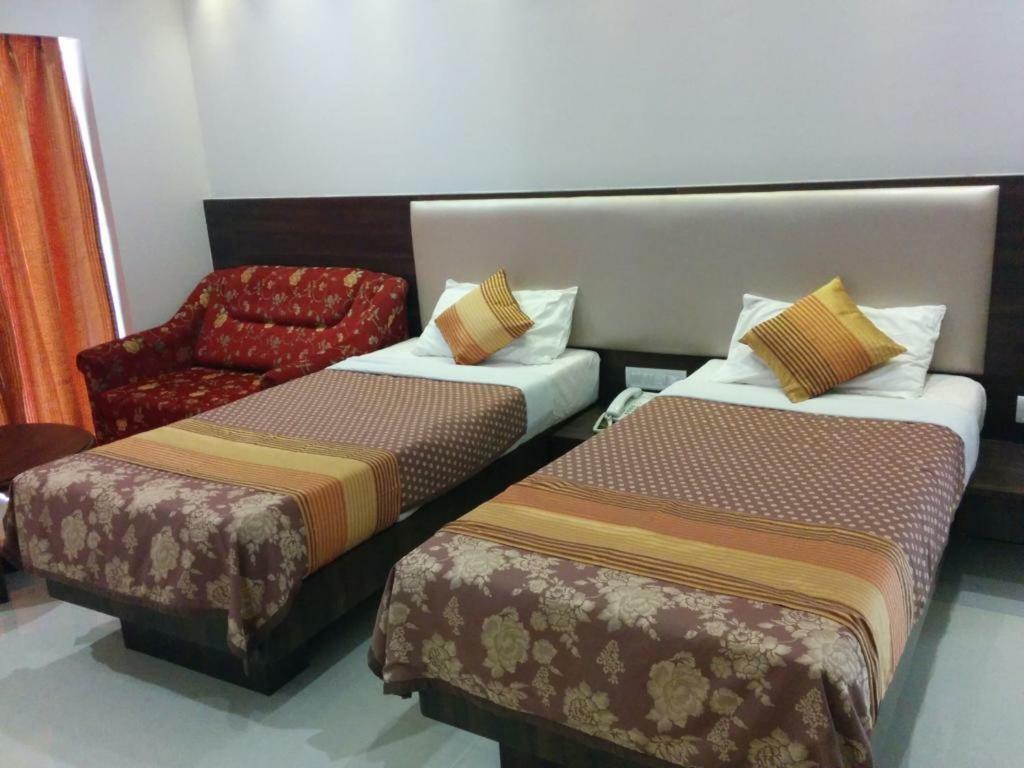 Usha Ascot Otel Matheran Dış mekan fotoğraf
