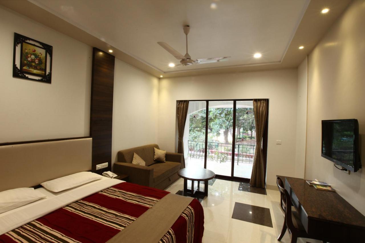 Usha Ascot Otel Matheran Dış mekan fotoğraf